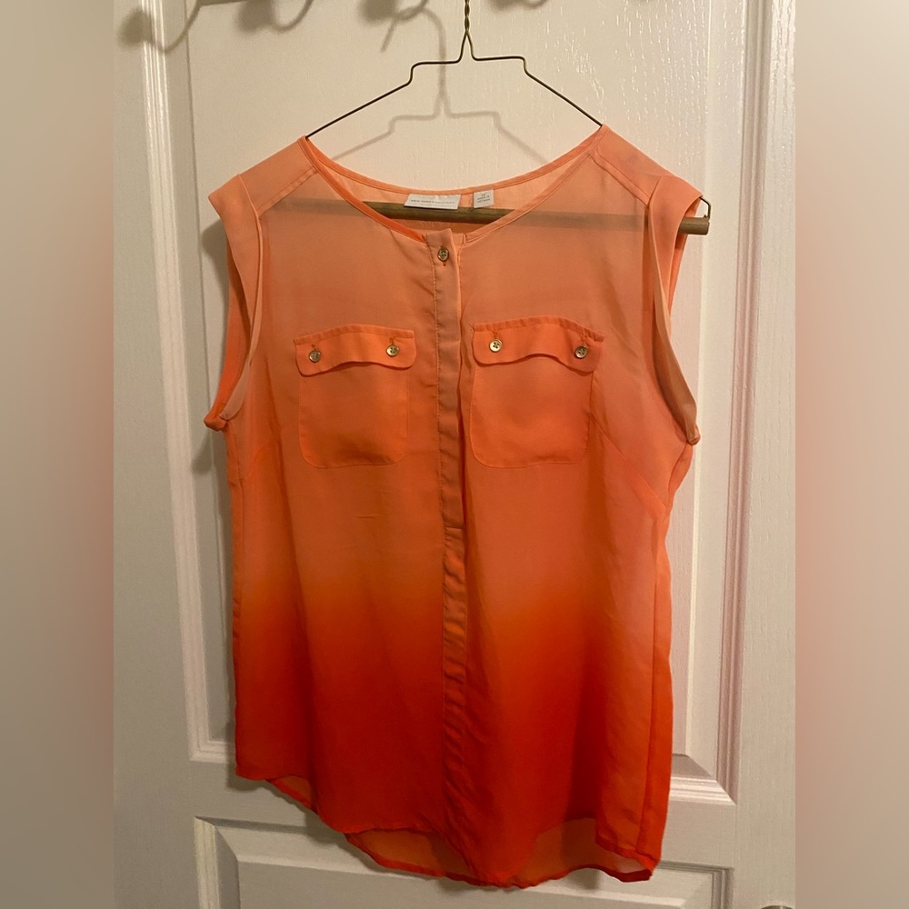 New York & Company Ombré Top